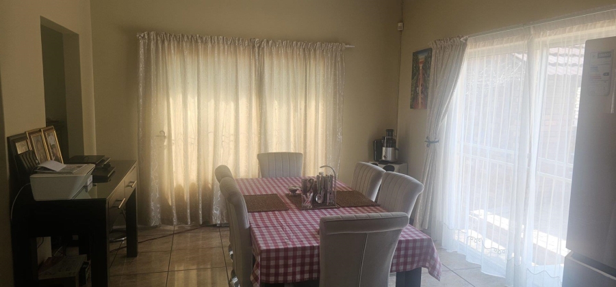 4 Bedroom Property for Sale in Elandsrand North West